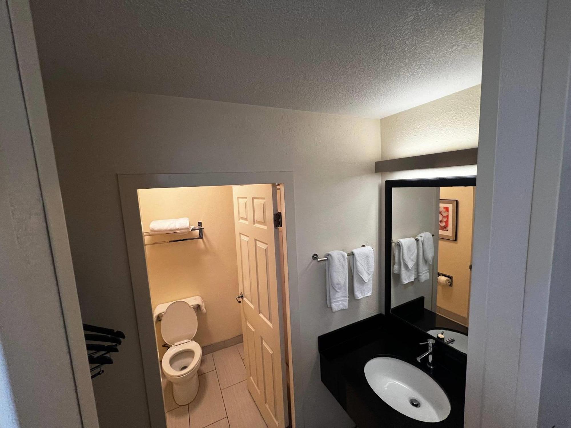 Rodeway Inn Macon Zewnętrze zdjęcie
